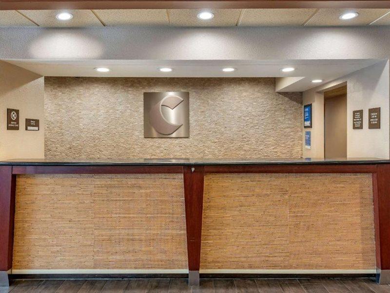 Comfort Inn Oxford - University Area Exterior photo
