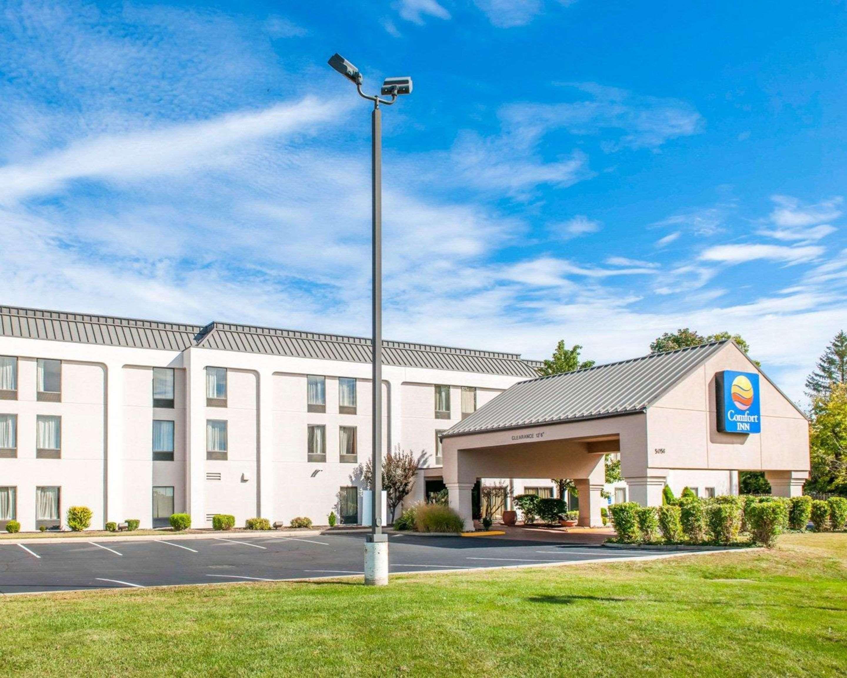 Comfort Inn Oxford - University Area Exterior photo