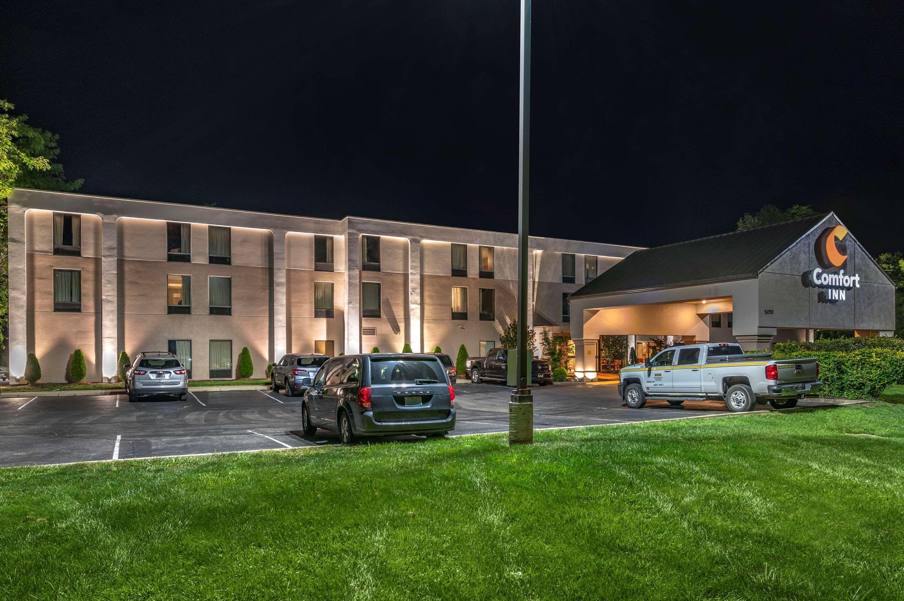 Comfort Inn Oxford - University Area Exterior photo