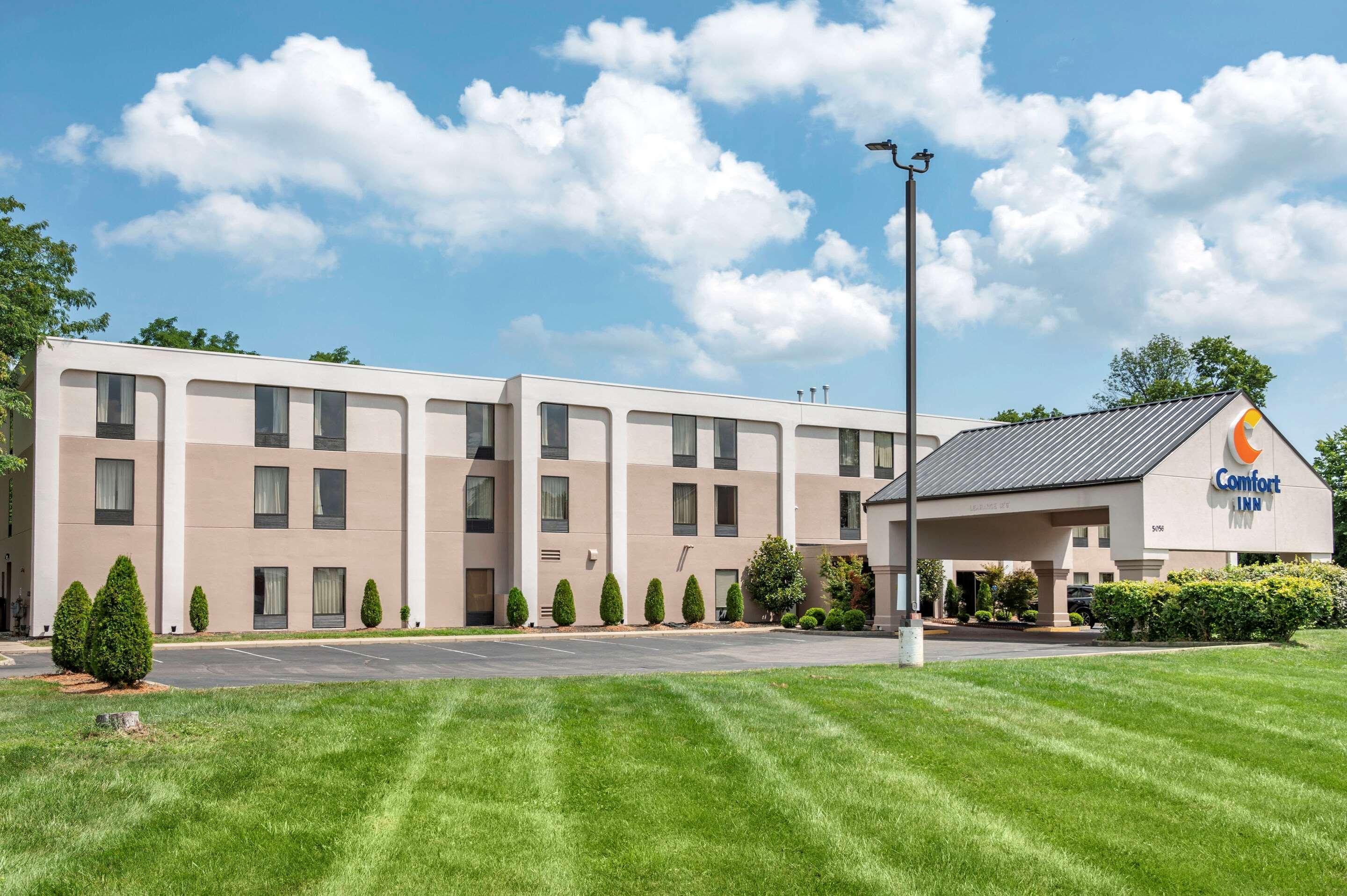 Comfort Inn Oxford - University Area Exterior photo